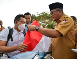 Hendri Septa Ingin Setiap Rumah dan Kantor di Padang Dipasangi Bendera