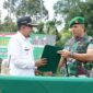 Komandan KOREM 032/Wirabraja Brigjen TNI Purmanto dan Bupati Tanah Datar Eka Putra 