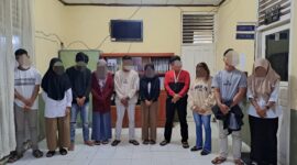 Lima pasangan muda-mudi di Pesisir Selatan terjaring razia Satpol PP dan Damkar karena berpacaran di tempat gelap 