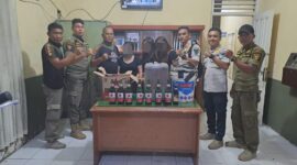 Satpol PP Pessel Amankan Pemandu Karaoke dan Puluhan Liter Minuman Beralkohol