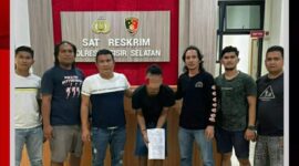Tim Opsnal Macan Kumbang Satreskrim Polres Pesisir Selatan berhasil menangkap seorang pria atas dugaan perbuatan persetubuhan dengan anak di bawah umur.