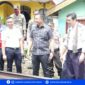Bupati Solok dan Direktur Sarana Perkeretaapian Kementerian Perhubungan Serah Terima Rel Bekas Bongkaran di Stasiun Singkarak Kabupaten Solok