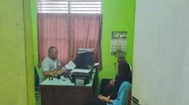 Dua sejoli asal Kecamatan Sutera yang diamankan Satpol PP Pessel di Painan. Keduanya Diamankan petugas karena berpacaran hingga dini hari