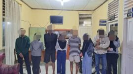 Empat pasang remaja yang diamankan Satpol PP Pessel di tempat sepi dan gelap di daerah tersebut 