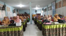 Dinas Pendidikan dan Kebudayaan Kabupaten Pesisir Selatan Rapat Bersama Majelis Guru SMPN 1 Painan