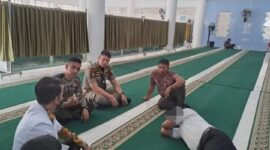 Orang Dalam Gangguan Jiwa (ODGJ) saat diamankan oleh Satpol PP Pessel 