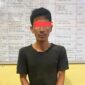 D, seorang pedagang yang dicegat polisi saat mengendarai becak motor. Saat digeledah, polisi menemukan sabu di celananya 