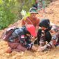 Anggotas FKPPI Ikut Serta Bantu Satgas TMMD Dalam Penghijauan