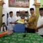 Anggota DPRD Sumbar Zarfi Deson saat melakukan kunjungan Safari Ramadan ke Kampung Langgai, Nagari Ganting Mudik Utara Surantih, Kecamatan Sutera pada Jum'at (07/04/2023)