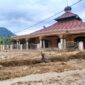 Masjid Nurul Ibadah di Kampung Tanjung, Nagari Duku Utara, Kecamatan Koto XI Tarusan, Kabupaten Pesisir Selatan 