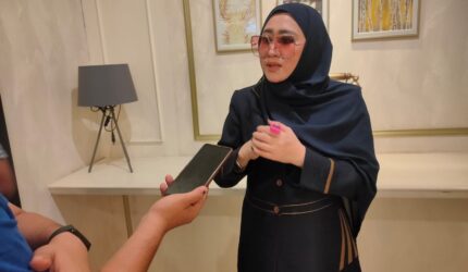 Tampil Memukau dengan Lagu Langkisau di Turki, Mahasiswi Pessel Ini Dapat Doa Khusus dari Lisda Hendrajoni