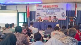 Jajaran Panwascam se-Pessel saat mengikuti acara Penguatan Kapasitas Panwascam pada Pemilihan Kepala Daerah tahun 2024 yang digelar di Sago, Painan, 27-28 Juni 2024.