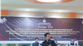 Syafrijal Chan (Koordinator Divisi Teknis dan Penyelenggara Pemilu KPU Pessel)