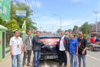 Bupati Pesisir Selatan Rusma Yul Anwar didampingi Ketua PWI Pesisir Selatan bersama Direktur PT Negeri Sejuta Pesona (RC Drive) Dr Rodi Chandra dan jajaran saat peluncuran RC Drive 