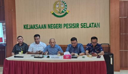 Kejari Pessel Tetapkan Mantan Wali Nagari Sungai Nyalo Batang Kapas Tersangka Korupsi