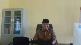Kepala SMA Negeri 2 Painan, Erisman 