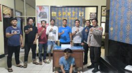 Seorang petani yang diduga akan mengedarkan sabu saat diamankan petugas di Polsek BAB Tapan, Kamis (8/5/2025) malam