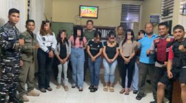 Tim SK4 (Satuan Kerja Keamanan Ketertiban Kota/Kabupaten) Kabupaten Pesisir Selatan saat berada di Kantor Satpol PP dan Damkar Pessel usai melaksanakan razia penertiban tempat hiburan malam di Pesisir Selatan 