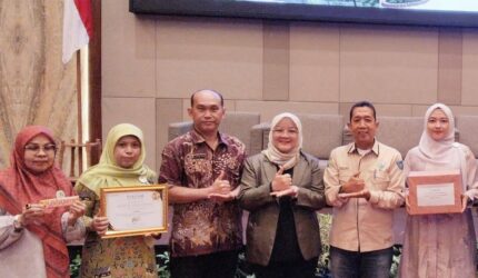 Transformasi Digital Berbuah Prestasi, RSUD M Zein Painan Raih Penghargaan dari BPJS Kesehatan