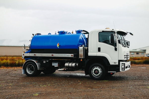 5 Merk Truk Vakum Terbaik Di Dunia

