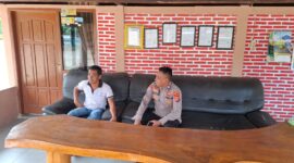 Anggota Polsek Baros Polsek Serkot Ajak Masyarakat Aktif Jaga Keamanan dan Ketertiban

