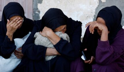 Bahkan di Gaza yang hancur, jurnalis Inggris masih melakukan sanitasi terhadap genosida tersebut