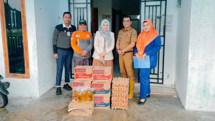 Bank Nagari Cabang Painan kembali menunjukkan kepeduliannya terhadap masyarakat yang terdampak bencana banjir di Kabupaten Pesisir Selatan. 