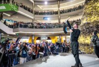 Bintang Besar, Toko Baru, Hadiah Uang Tunai

