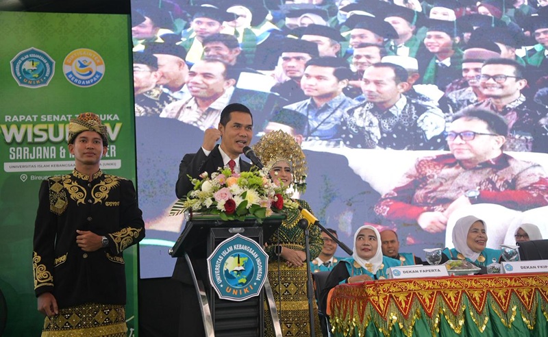 Di hadapan wisudawan UNIKI, Sekda Aceh menekankan pentingnya berjejaring dan beradaptasi dengan perkembangan zaman

