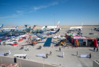 Emirates memesan 65 pesawat dari Boeing senilai $38 miliar di Dubai Air Show – RakyatPos.id

