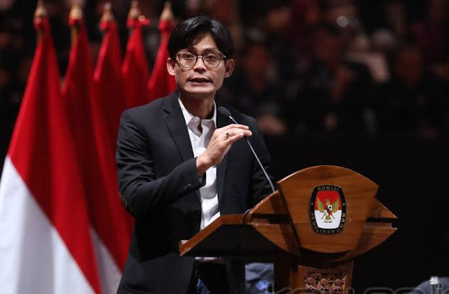 Hanya buku agenda bagi Calon Solo

