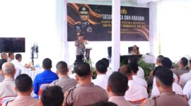 Kapolsek Babel Beri Pesan kepada Anggota Polsek Babar: Bekerjalah dengan Baik, Cermin Kita adalah Masyarakat

