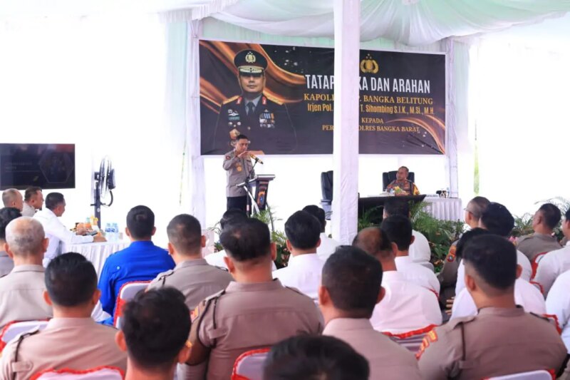 Kapolsek Babel Beri Pesan kepada Anggota Polsek Babar: Bekerjalah dengan Baik, Cermin Kita adalah Masyarakat

