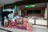 Kemenag Aceh Salurkan Bantuan kepada ASN Terdampak Banjir di Pidie-Pidie Jaya