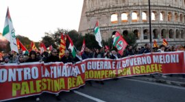 Puluhan ribu orang berdemonstrasi di Eropa, menuntut keadilan atas perang Gaza yang dilakukan Israel | Berita Gaza

