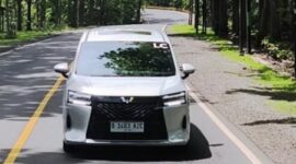 Sangat Ekonomis! Sekali isi bensin, Wuling Darion PHEV Bali-Jakarta menempuh jarak 1.216 kilometer

