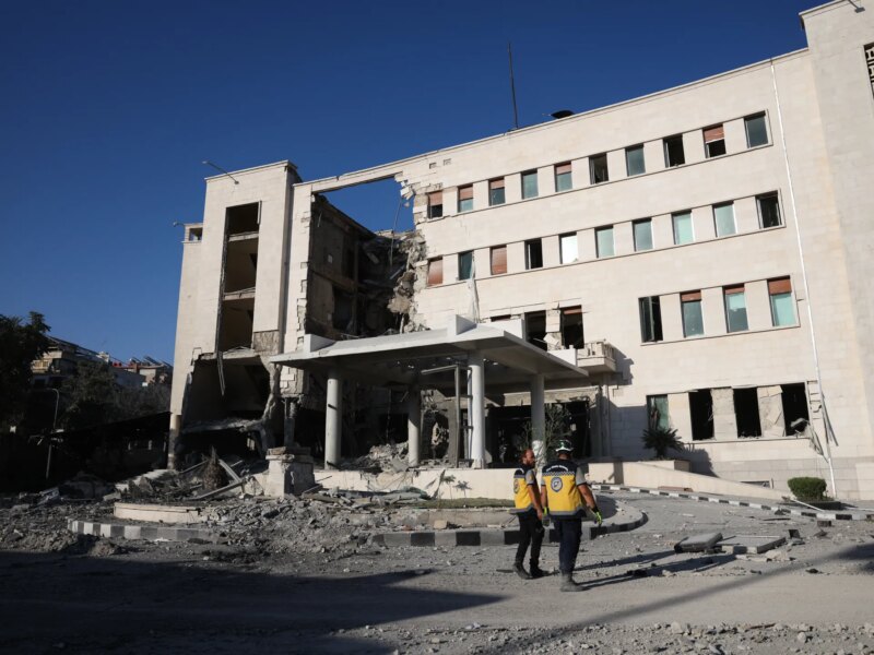 Suriah mengutuk 'kunjungan ilegal' PM Israel Netanyahu ke wilayah yang direbut | Berita Perang Suriah

