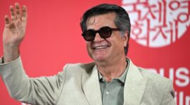 Sutradara Iran Jafar Panahi meningkatkan kampanye Oscar Prancis

