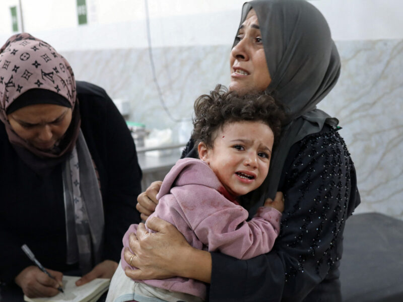 Tentara Israel melakukan operasi pembongkaran besar-besaran di Khan Younis

