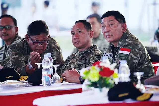 Tidak ada republik lain di NKRI!

