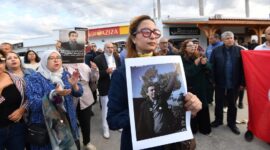 Tunisia menangkap pemimpin oposisi terkemuka untuk menegakkan hukuman penjara

