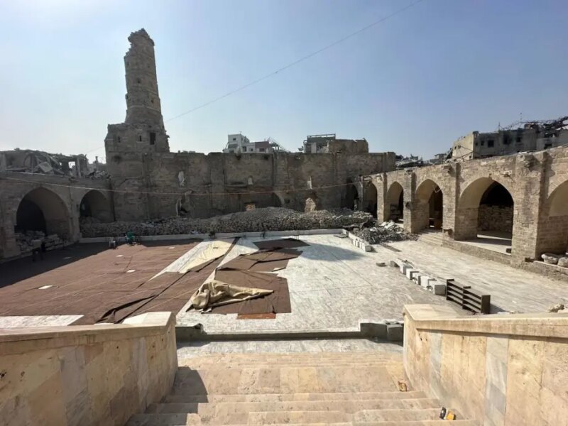 Upaya Menghilangkan Puing-puing di Masjid Agung Omari yang bersejarah dan Museum Qasr al-Basha – RakyatPos.id

