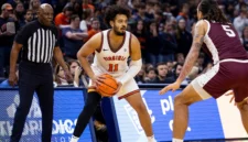 23 Virginia Tuan Rumah Amerika di Pertandingan Kandang Non-Konferensi Terakhir

