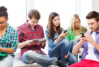 Ai Taniguchi adalah profesor linguistik di Universitas Toronto Mississauga. Taniguchi mengatakan kata-kata memiliki tingkat makna yang berbeda-beda di luar definisi literal.<!-- --> <!-- -->(Carmen Cheung)