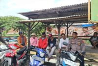 Anggota Polsek Kramatwatu Piket Polsek Kramatwatu Patroli Pengemudi Ojek – Berita Tribrata Banten

