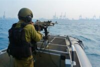 Angkatan Laut pendudukan menangkap 4 nelayan di lepas pantai Gaza

