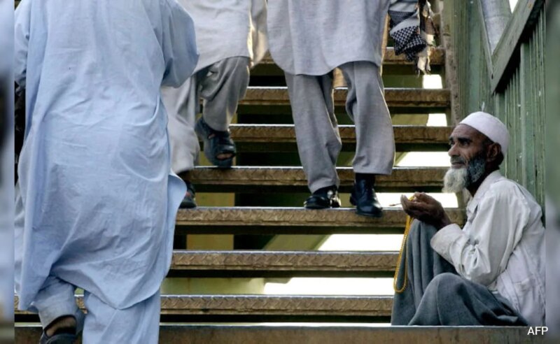 Arab Saudi Mendeportasi 24.000 Pengemis Pakistan Setelah Peringatan ke Islamabad

