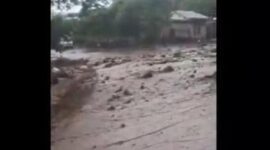 Banjir Lahar Dingin Gunung Lewotobi Menerjang Permukiman Flores Timur

