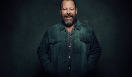 Bert Kreischer, Hardy Menjadi Tuan Rumah 'Live Malam Tahun Baru: Pesta Besar Nashville'