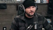 <p>Podcaster Tim Pool di Timcast. / YouTube